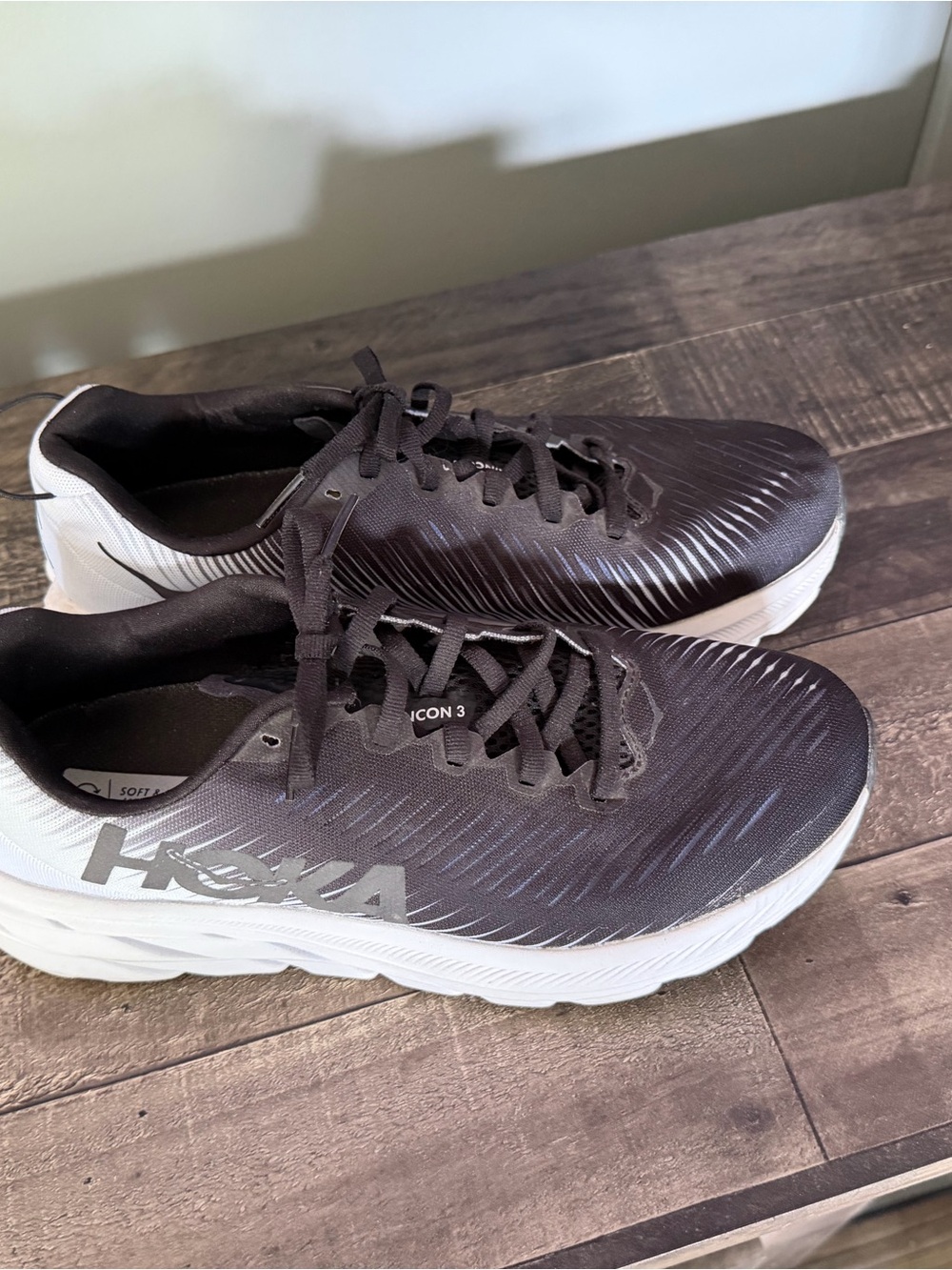 Hoka Women’s size 9 Black and White Athletic Running Shoes - Picture 3 of 3